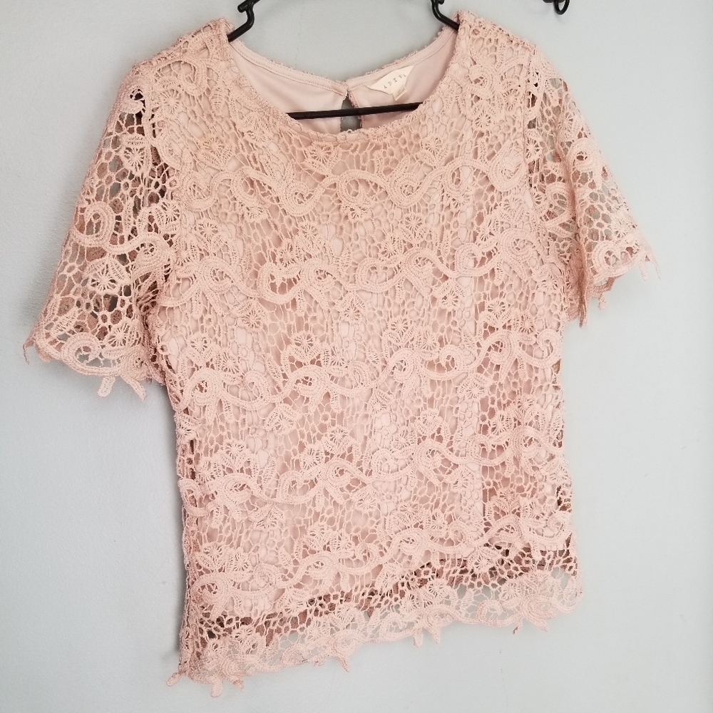 Adiva Lace top